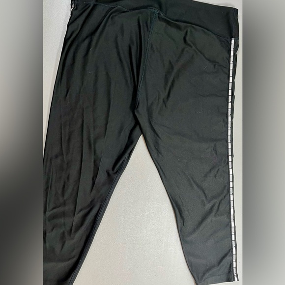 Puma Womens Black Joggers with White Logo - Picture 4 of 10